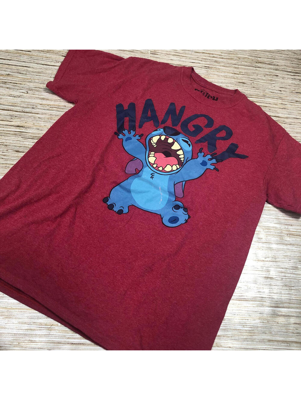 327 Disney Stitch "HANGRY" cute tee shirt short sleeve RED sz M
